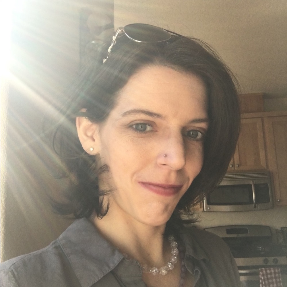 Meet your Posher, Paula